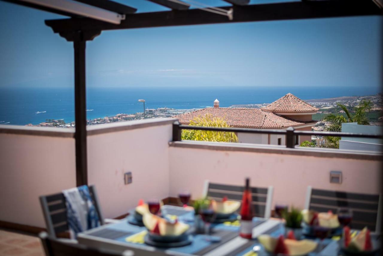 2 Charming Villa Private Pool And Sea View Costa Adeje  Bagian luar foto